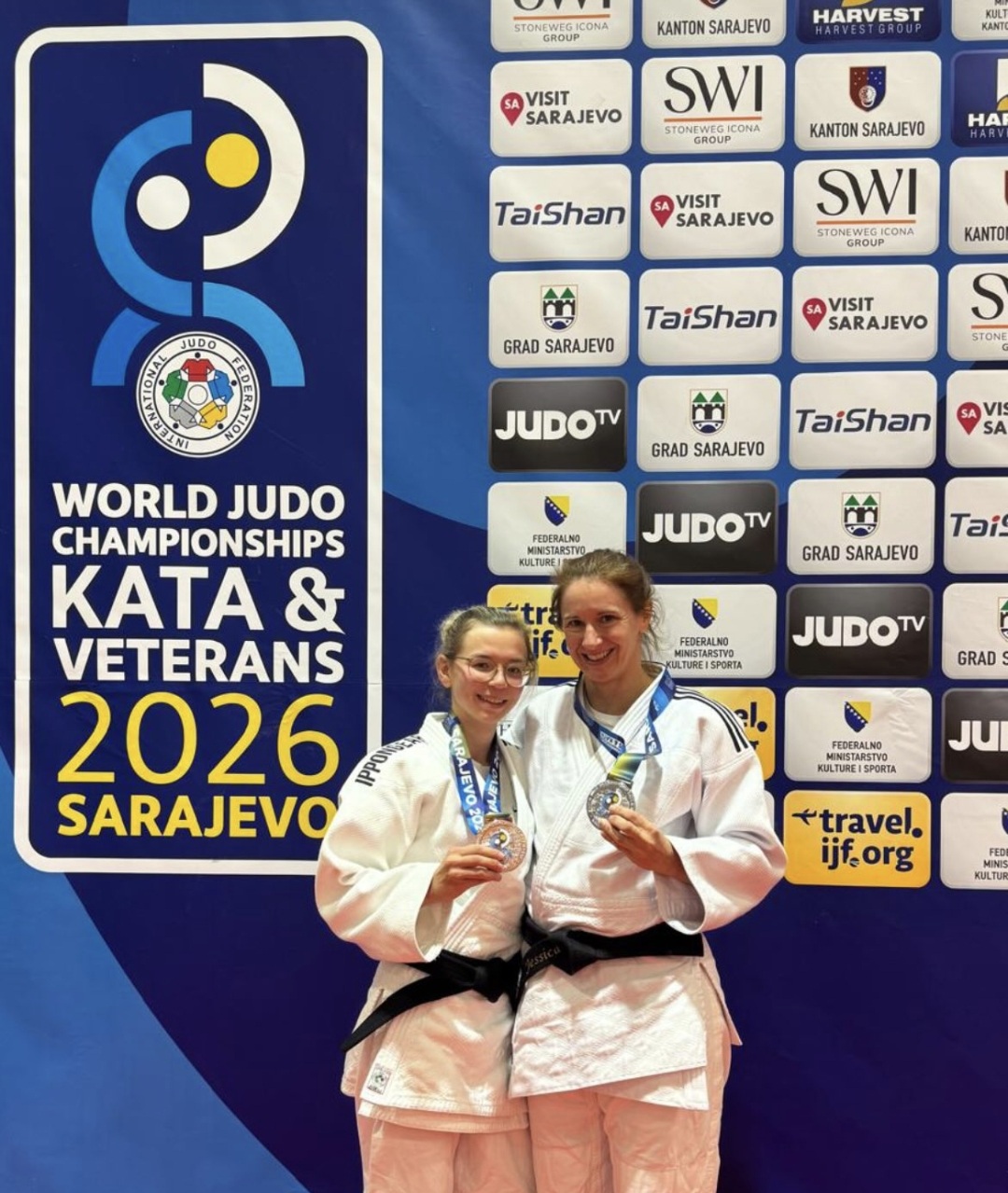 WM Medaillen in Sarajevo für Fabienne Binder und Jessica Eschenauer